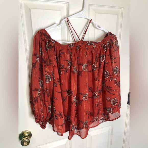 Anne Klein Tops - Anne Klein Metallic Stripe Top